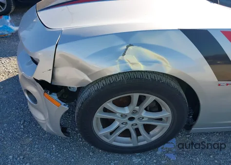 2015 Chevrolet Camaro 1Lt из США, поврежденный, VIN 2G1FD1E36F9261261